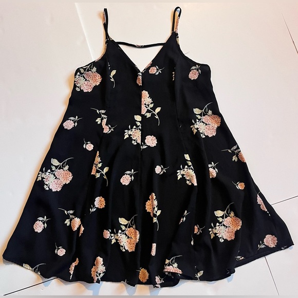 Lush Floral Black Mini Dress with Pink and Cream Accents Women’s Size S/M - Picture 1 of 15